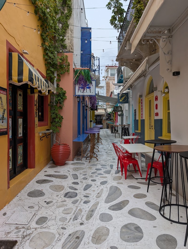 Azul 82 Tinos — Εστιατόρια Τήνος (1/8)