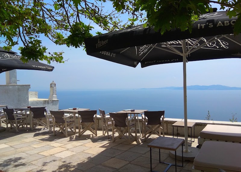 Mayou all day bar — Εστιατόρια Τήνος (1/8)