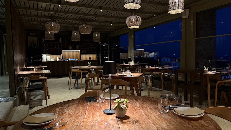 Isolèa Restaurant — Restaurants Τήνος (1/8)