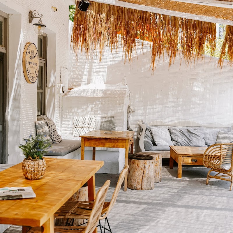 Κροκ Μεσιέ | All day Bistrot ️ Πρωινό & Brunch στο χωριό — Restaurants Τήνος (1/8)