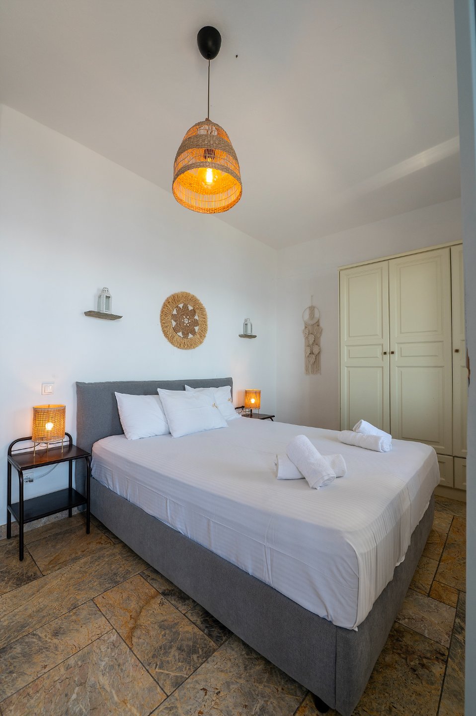 Room 3 - Aegean - 6