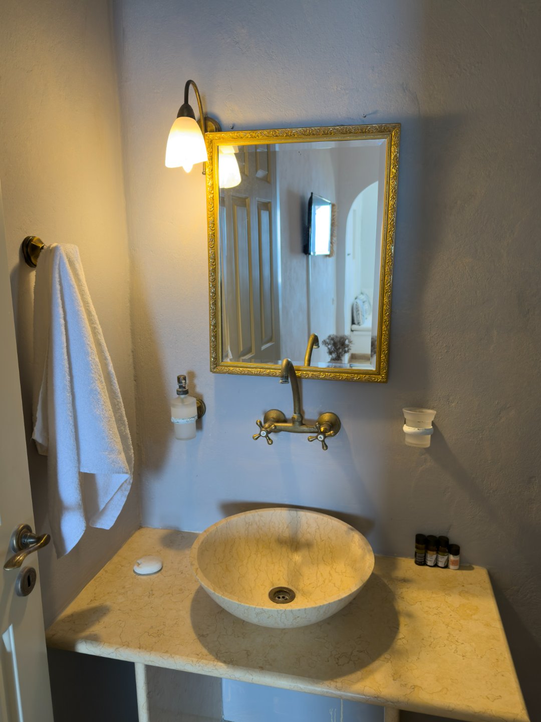 Δωμάτιο 6 - Οικογενειακό - 17