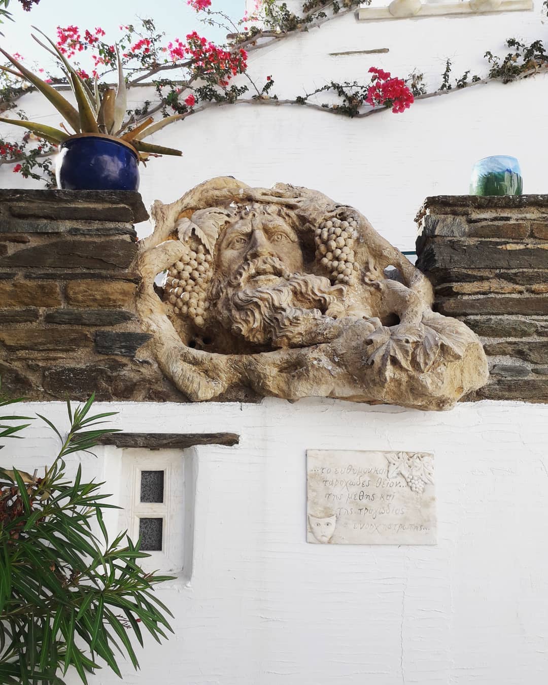 Места, которые стоит увидеть на Тиносе на машине