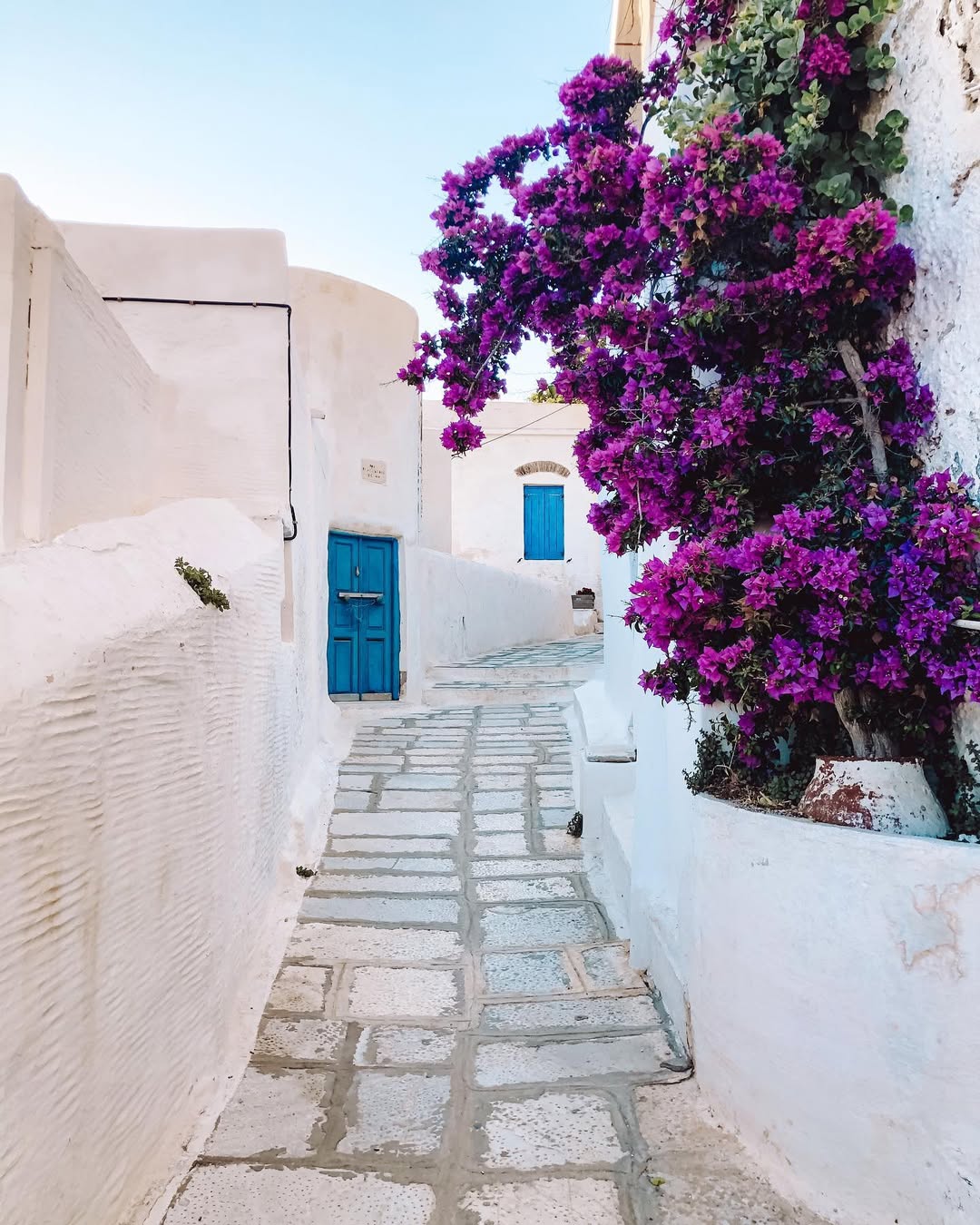 Проживание в деревне на Тиносе – Полное руководство