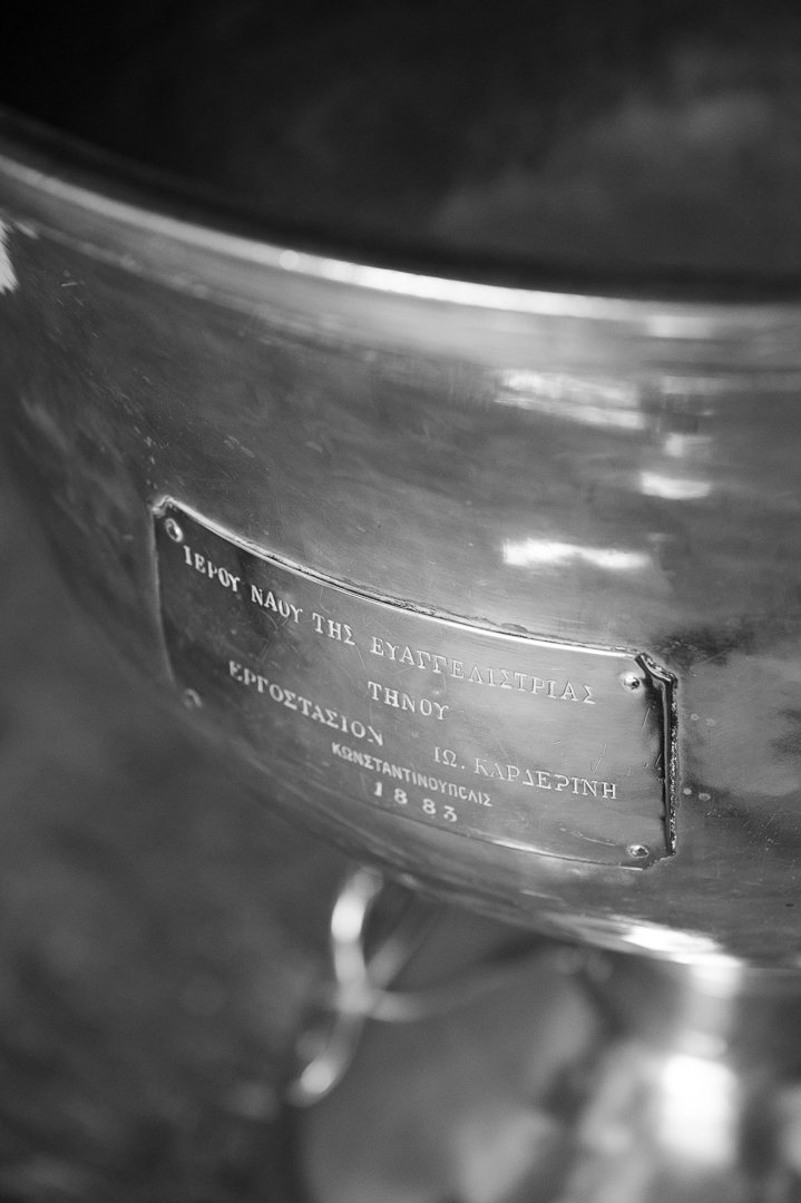 Самые популярные фотографы для крещения на Тиносе (Путеводитель 2026)