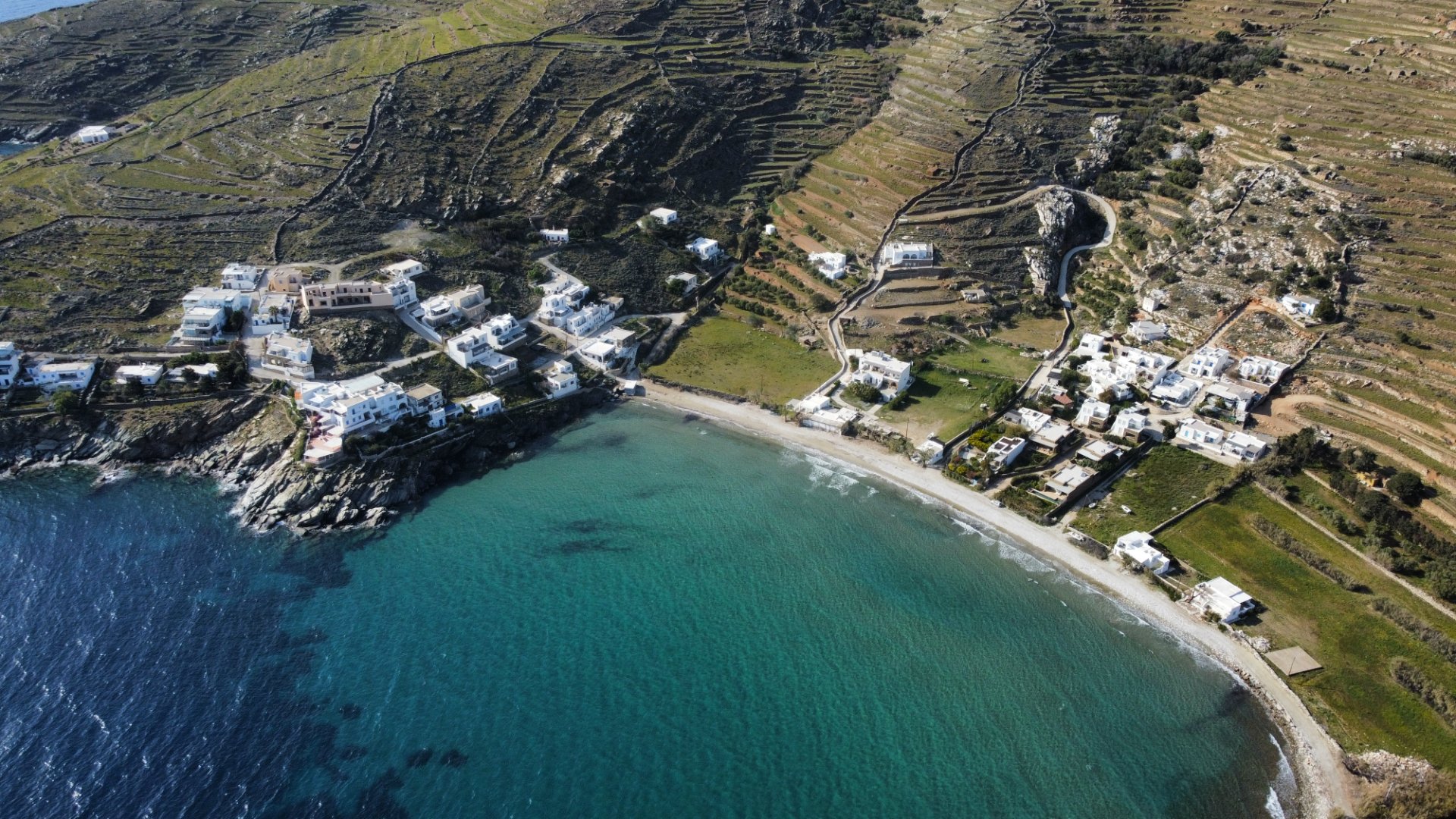 Nomad accommodation in Tinos