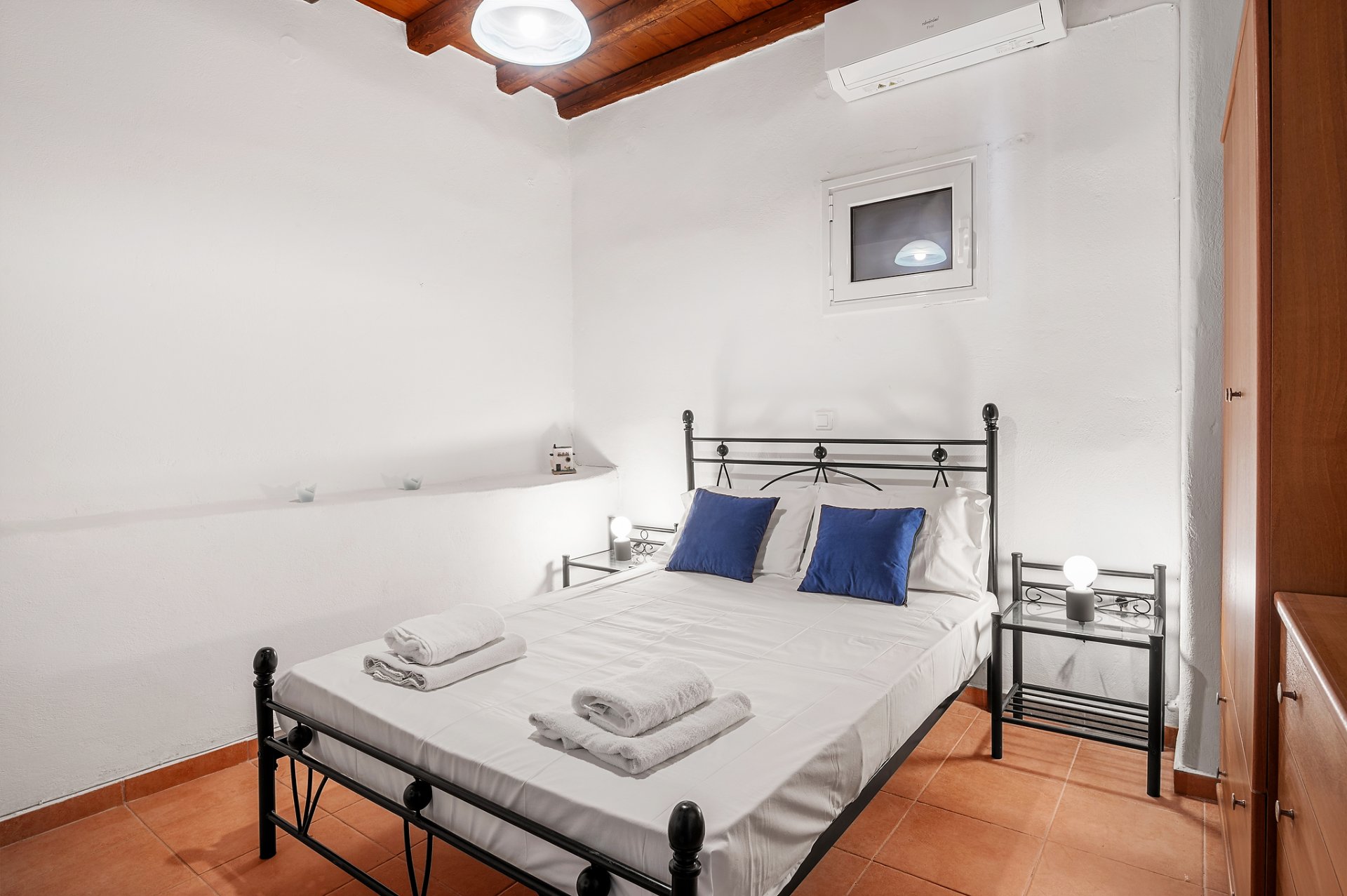 Sea view house in Ormos Giannaki - 8