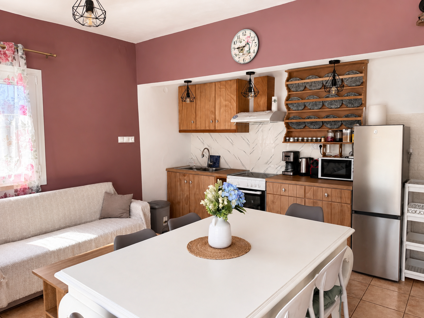 Seafront property for 9 - 2