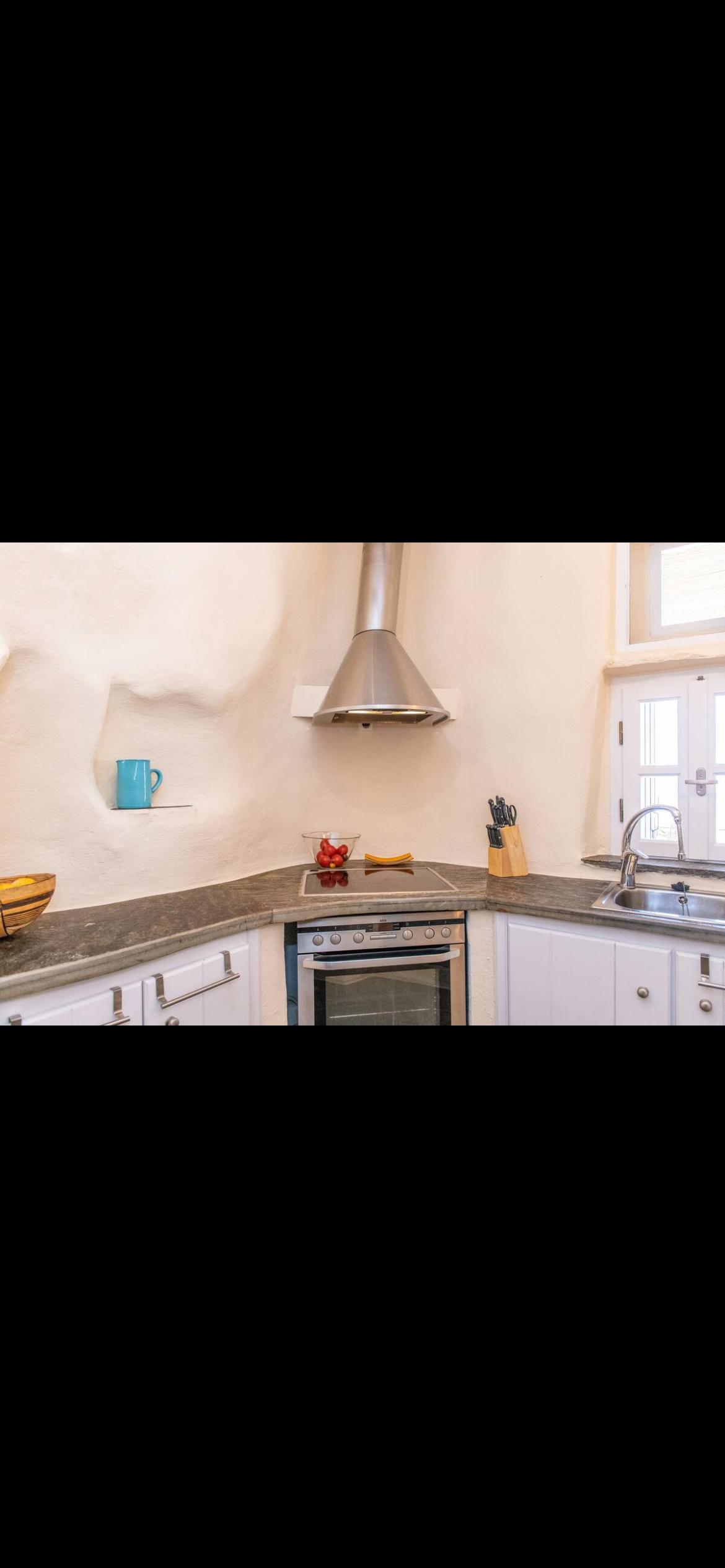 Triantaros Iconic house - 2