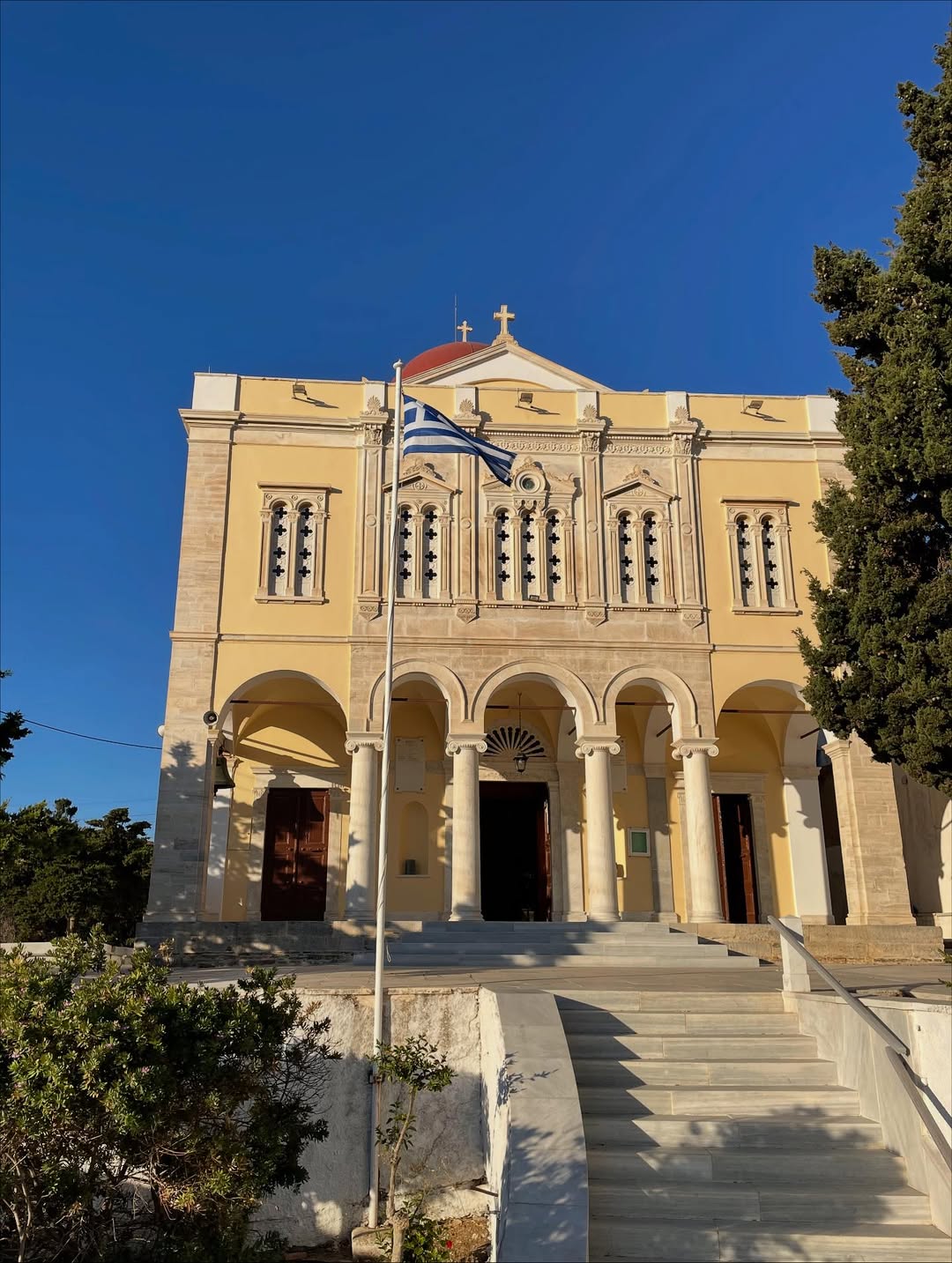 Πύργος - Χωριό Τήνου